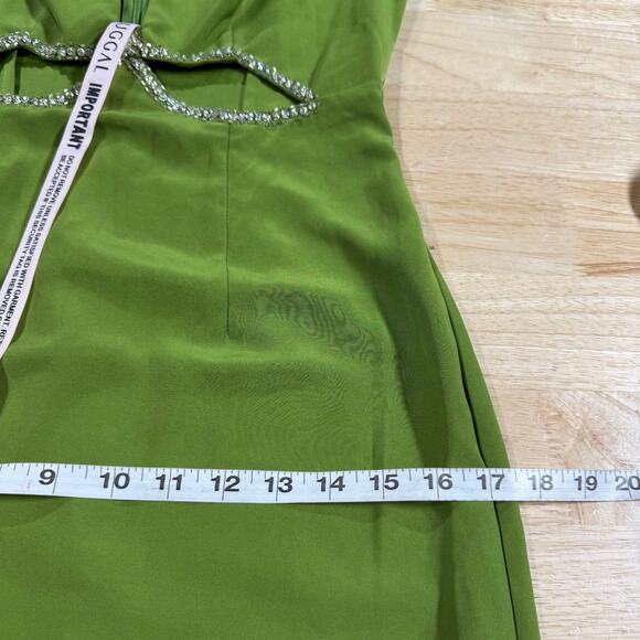 Mac Duggal NWT Plunge Neck Puff Sleeve Beaded Cut Out Gown Green Apple Size 0 - Picture 9 of 11